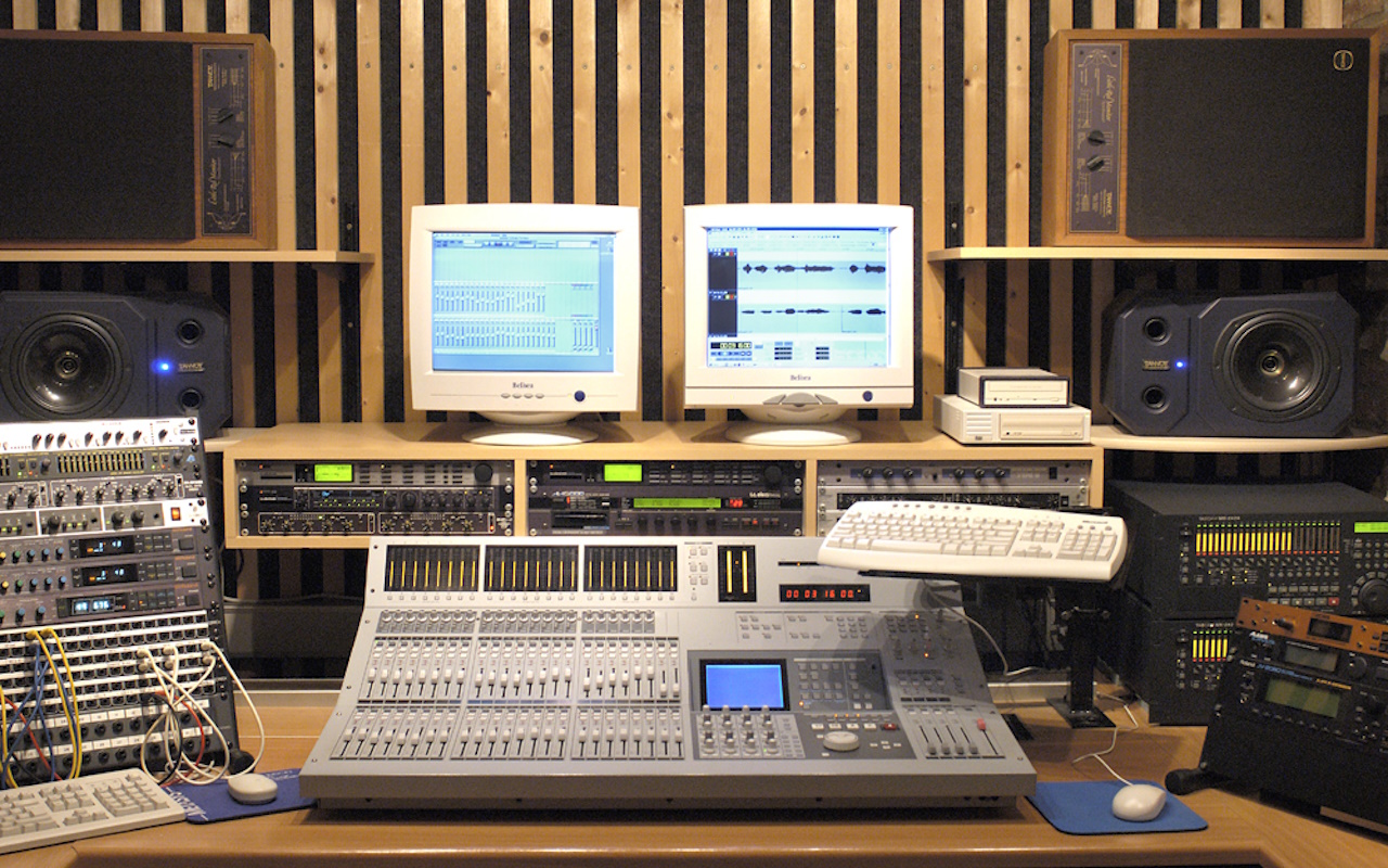 TASCAM MX-2424 + TASCAM TM-D8000